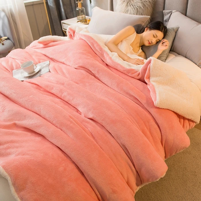 Premium Wool Throw Blanket – Double-Sided Warm Winter Duvet Cover for Bed, Sofa & Camping